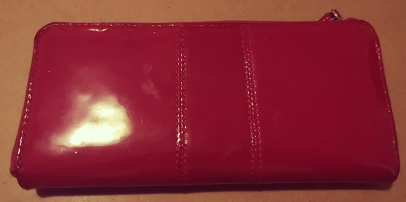 COACH JULIA PATENT SLIM ZIP AROUND WALLET - Picture 3 of 5